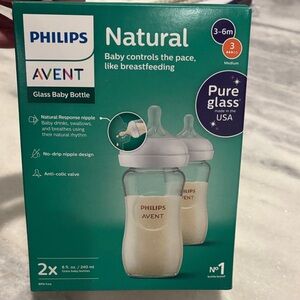 Philips Avent 2 Glass Baby Bottles Bottle 8oz 3-6months 3 medium flow